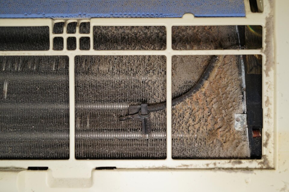 When Your AC Constantly Starts and Stops: Understanding Short Cycling 5 dirty ac
